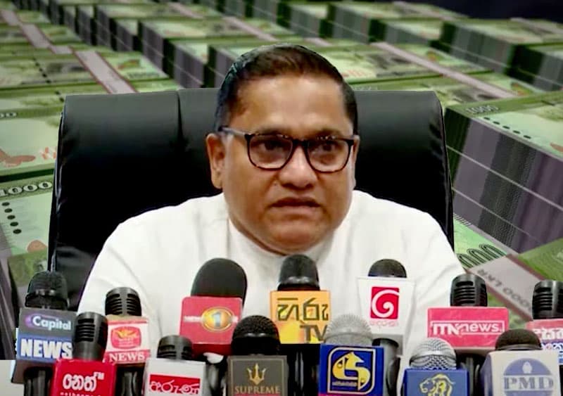 තමන්ගේම බෙහෙත් බොන්නට වීම - (එරන්ද ගිනිගේ)