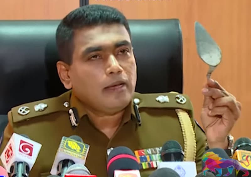 අජිත් රෝහණ නඩු භාණ්ඩත් අරන් මාධ්‍ය හමුවට ඇවිත් ? ඇත්ත බොරුව ප්‍රශ්නයක් ! - Uvindu Kurukulasuriya