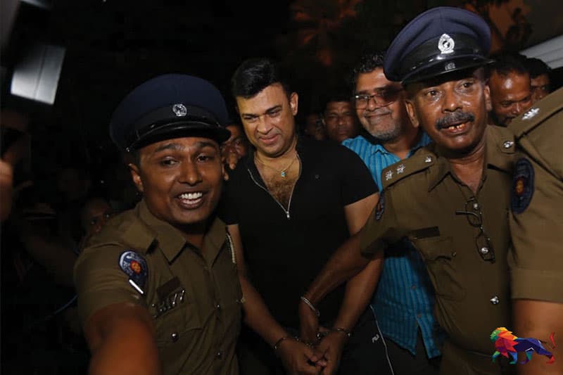 රන්ජන් රාමනායක අත්අඩංගුවට : රජය අපහසුතාවයට පත්කරන බවට චෝදනා (ජයාරූප මෙන්න)
