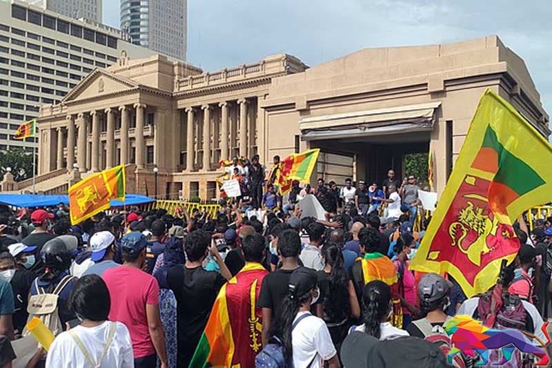 අන්තර්වාර පාලනය හා පාර්ලිමේන්තුවෙන් පිටත ජනතා ආණ්ඩුව -(අජිත් පැරකුම් ජයසිංහ)
