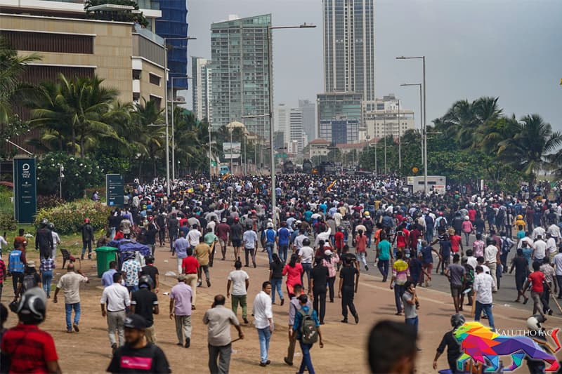 'බළල් අතක්' වූ ගෝල්ෆේස් අරගල බිම එක රැයකින් රටේ වස්තුව බවට පත්වීම - (ගාමිණී වියන්ගොඩ)