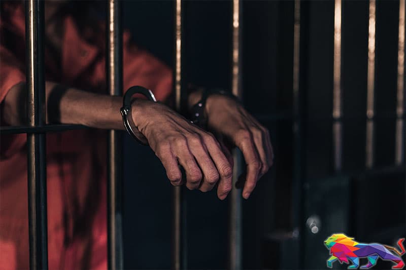 දෙවසරක් සිරකොට සිටින 63කට තවමත් නඩු නෑ !