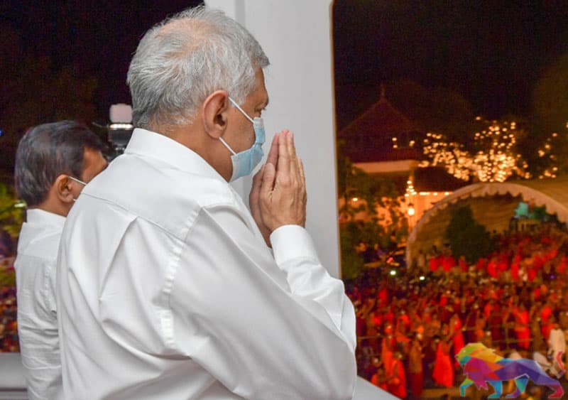 ලාංකීය දේශපාලනයේ නව සංධිස්ථානමය මොහොතක් - (සුමිත් චාමින්ද)