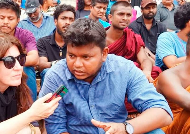 වසන්ත මුදලිගේට විවෘත ලිපියක් - (එරන්ද ගිනිගේ)