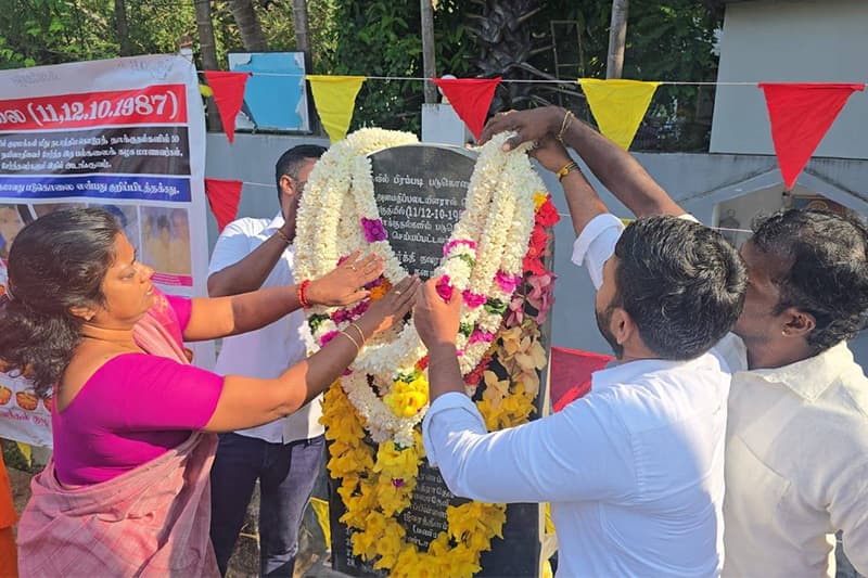ඉන්දීය හමුදාවේ පළමු සමුහ ඝාතනයට ගොදුරු වූවන් මලින් පහනින් සැමරේ