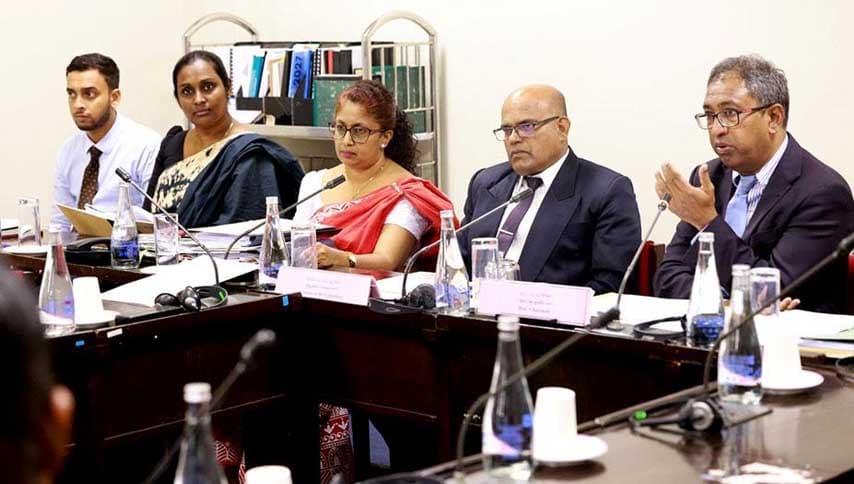 වරාය නගරයේ වීසා 14,300: ජාතික ආරක්ෂාව ගැන පාර්ලිමේන්තුවේ අවධානය