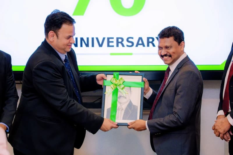 දේශීය ඖෂධවලට ලෝකය දිනන අලුත් වෙළඳපොළක්