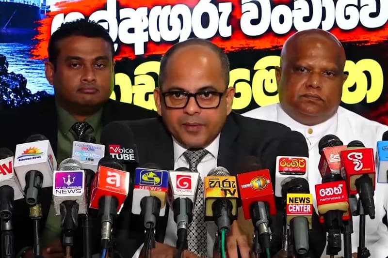 ‘දැන් ජයකොඩිට මොකද කරන්නේ?’ - ගල් අඟුරු වාර්තාවක් පෙන්නමින් මරික්කාර් අසයි