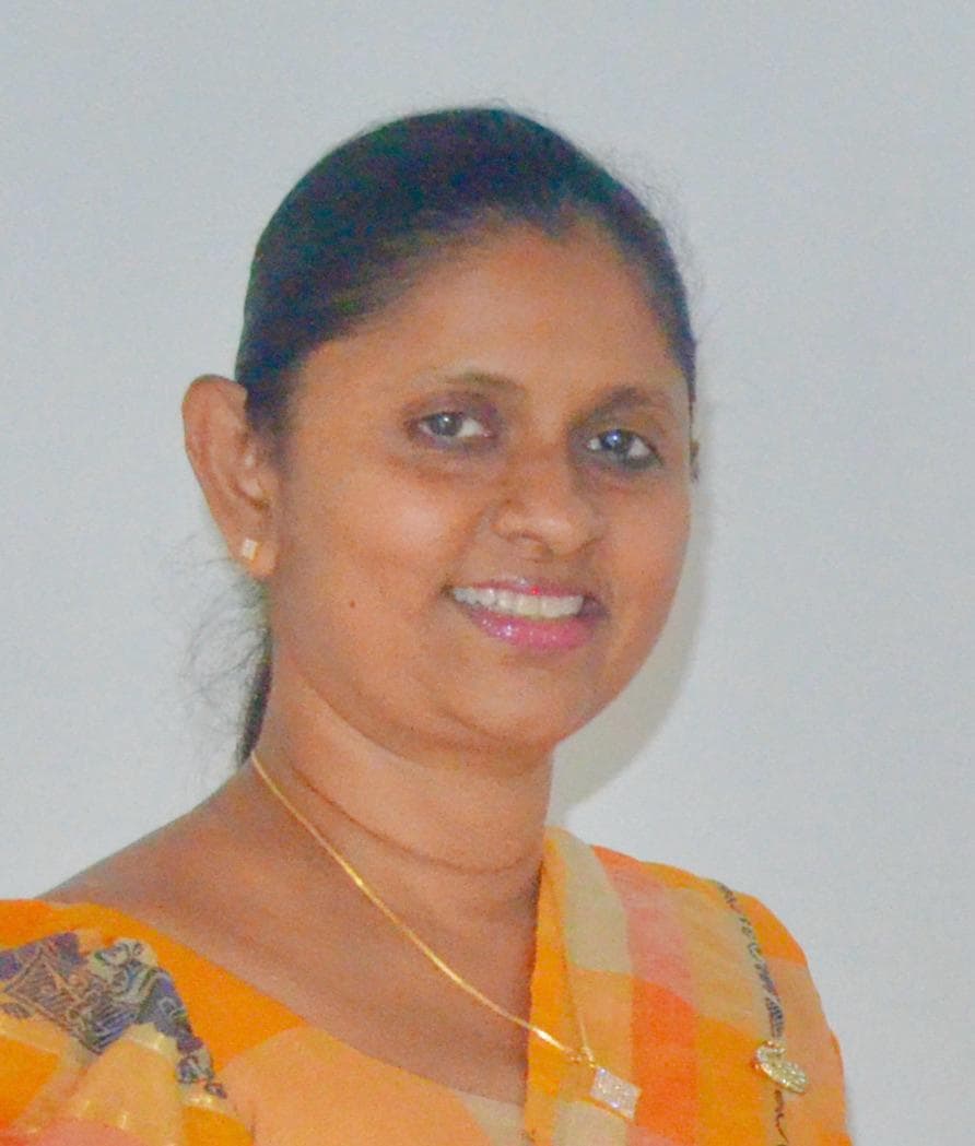 ආචාර්ය නදී දිසානායක