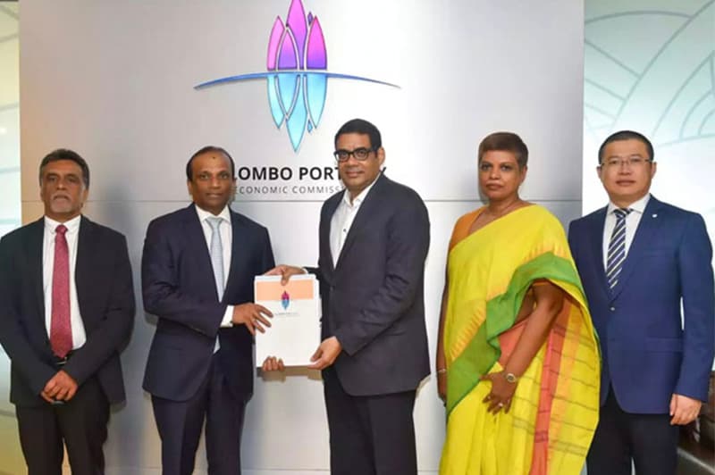 ආසිරි පෝට් සිටි හොස්පිටල් ළඟදීම