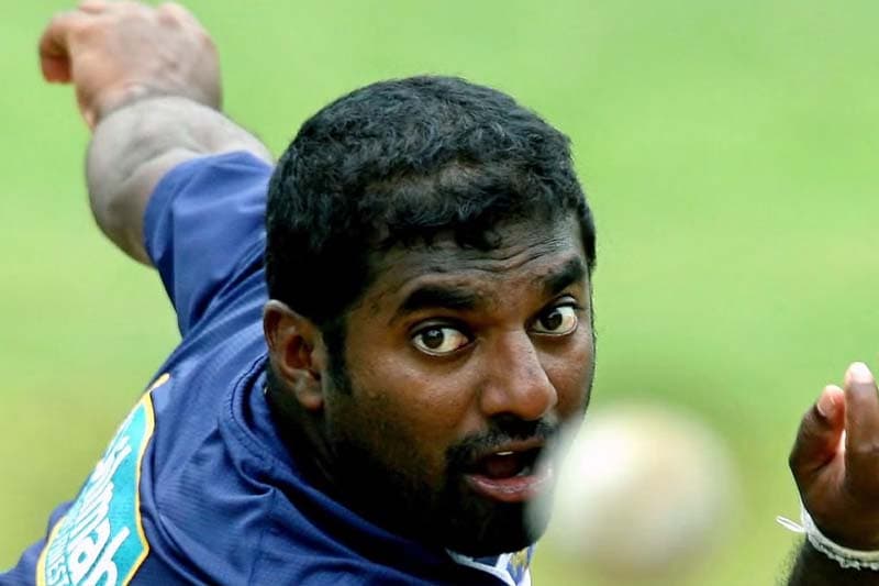 කපිල කුමාර කාලිංගගේ හීසරය : මුරලිගේ අලුත්ම පන්දුව