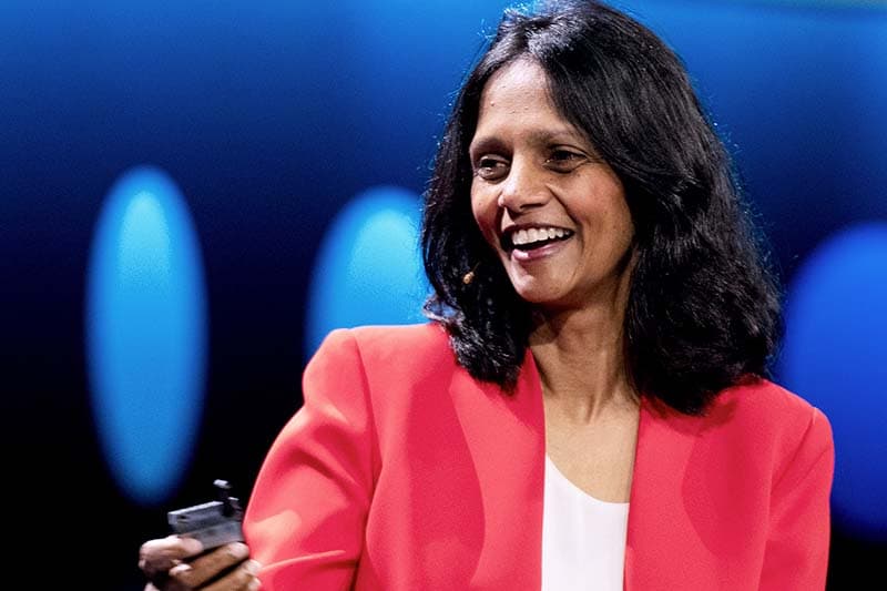 ෂෙමාරා වික්රමනායක ඕස්ට්රේලියානු වාර්තා අලුත් කරයි