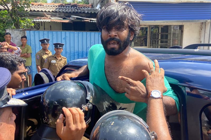 තරිඳු තාම නාඹර වයසේ ; (රඟනු රංඟ රන් රඟ මඩලේ) - උදන් ප්රනාන්දු
