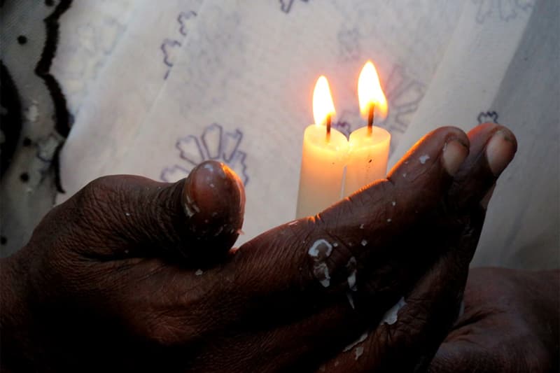 බල්සාක් කැෆේ : නවාලි බෝම්බ වැල සහ පිළිහුඩුවී - (මංජුල වෙඩිවර්ධන)