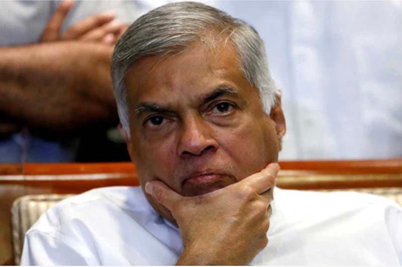 මොන නියෝග ආවත් සල්ලි නැත්නම් මොකද කරන්නේ ? - 'ජනපති e කොළම'