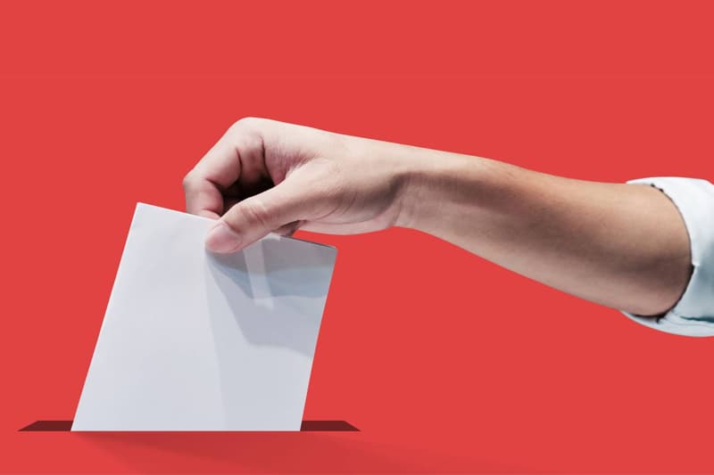 මානීගේ තීරුව : මේ සැරේ ඡන්දෙ දෙන්නෙ කාට ද ?