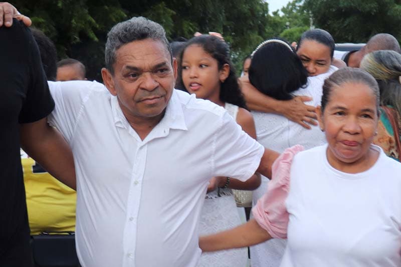 ලුවීස් ඩියාස්ගේ පියා පැහැර ගත් සිවු දෙනෙක් අත්අඩංගුවට