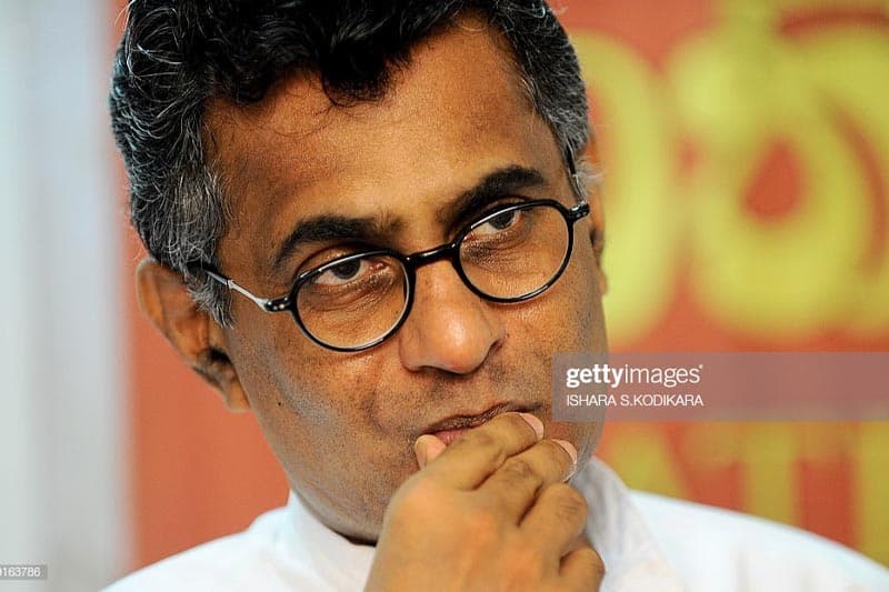 බල්සාක් කැෆේ : සිරා විග්රහ අතරේ ජරා සිංහල අමතකවීම් - (මංජුල වෙඩිවර්ධන)