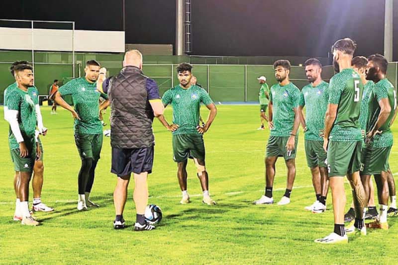 ශ්රී ලංකා පාපන්දු පිල අද සවුදි අරාබියේදී සටන් බිමට