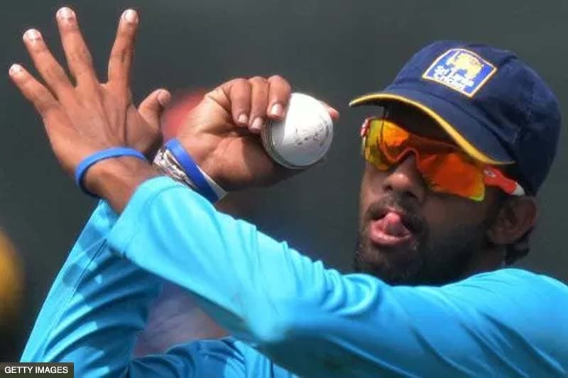 සචිත්ර රඳවා තිබ්බෙ බන්ධනාගාරයේ විශේෂ ප්රභූ කුටියක ද ?