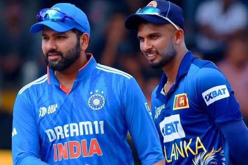 දසුන් දහසකුත් එකක් බලාපොරොත්තු මැද