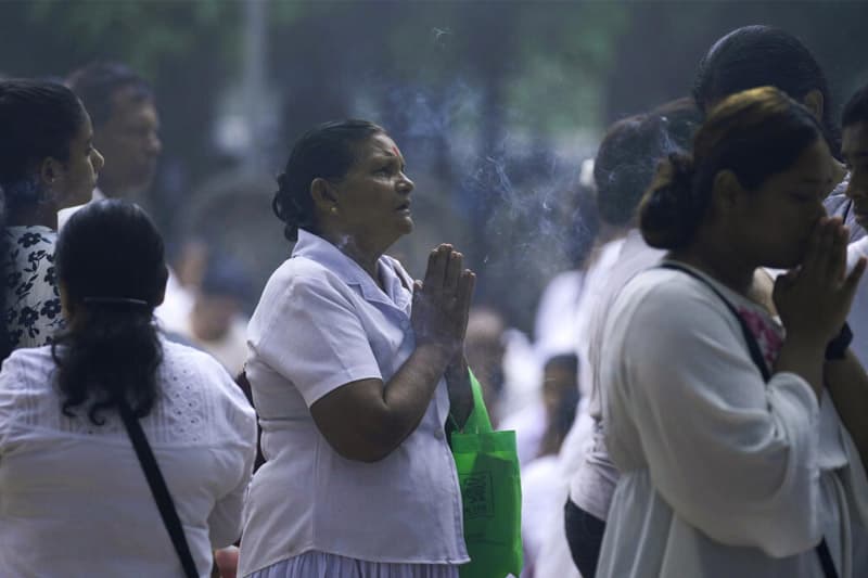 තිලක මතක (31) : බෞද්ධයන්ගේ අන්ධ විශ්වාස ලුහුබැඳීම අරඹයි (ඉන්දු පෙරේරා ලියයි)