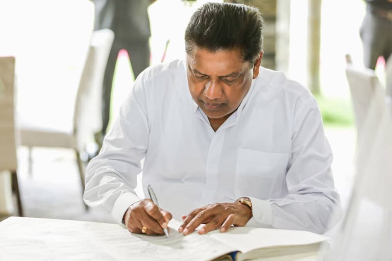 දේශපාලන නාඩගම්වල රජාට ඇන්දත් වෙනස් නොවූ 'වෙල්ගම කුමාර'යා – (සුනිල් කන්නන්ගර)