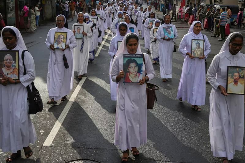 පශ්චාත් පාස්කුව : රට අසරණ කරන අඩ නිරුවත් සත්යය | Udaya R. Tennakoon