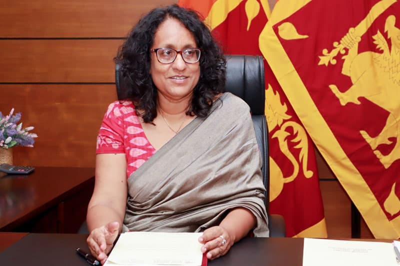 හරිණි අමරසූරිය නැමැති ශිෂ්යාව | අනුරුද්ධ ප්රදීප් කර්ණසූරිය