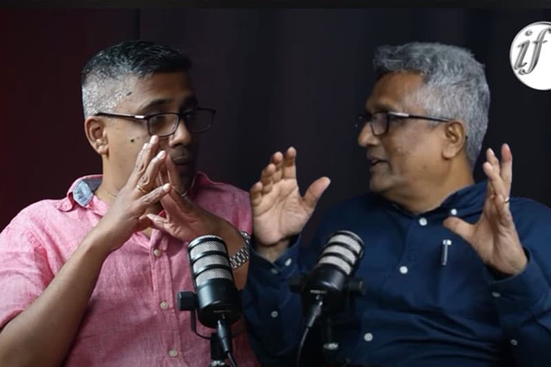 රාජ්ය තාන්ත්රකයින් ඉංග්රීසි දැනගත යුතු ම ද...? Ideas front වීඩියෝවක්