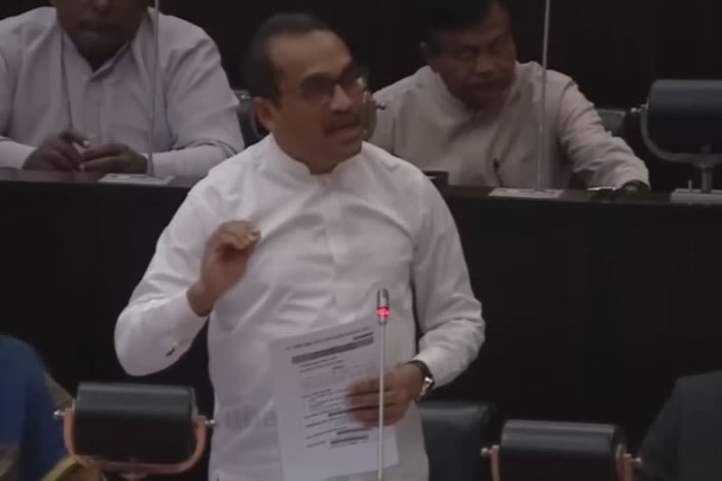 ‘ආපදා ආණ්ඩුව ඇති කළ දෙයක් නෙමෙයි’- ඇමති බිමල් රත්නායක