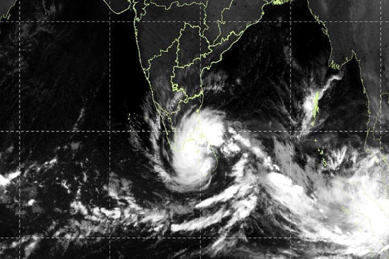 'දිට්වා' ගැන නොවැ. 23 සිට 25 වතාවක් දැනුම් දුන්නා - කාලගුණ විද්යාඥයින්ගේ සංගමය