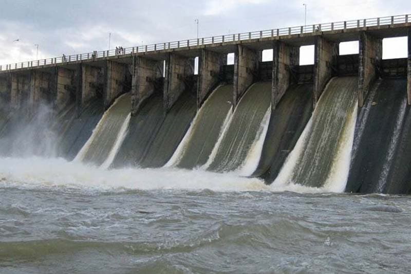 ජලාශ හිස් කර ගංවතුර පාලනය කරන්න බෑ - වාරිමාර්ග දෙපාර්තමේන්තුව