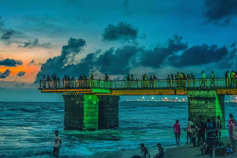 ගෙන්දගම් පොළොව 10 : මේ පාරෙ දිගටෝ ම ගියහම ගෝල්පේස්.. | ජයසිරිගේ අලුත්ම නවකතාව