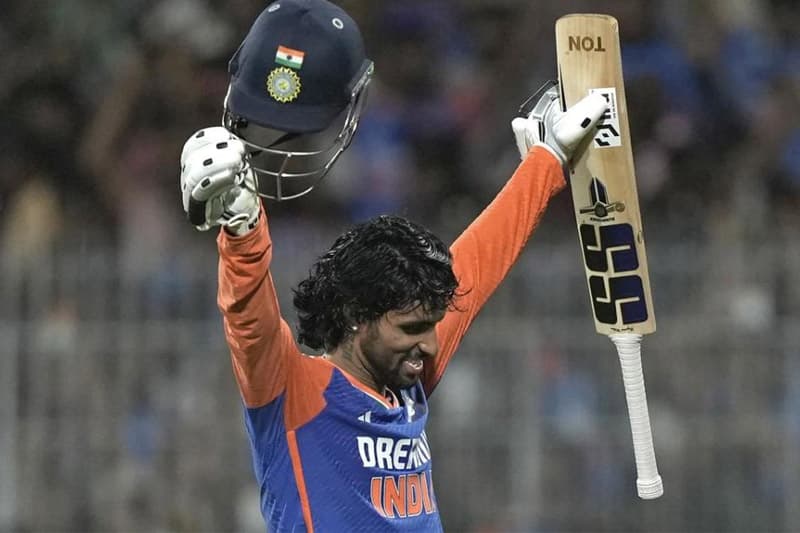 ඉන්දියාවේ ටිලක් වර්මාගෙන් නව T20 ලෝක වාර්තාවක්