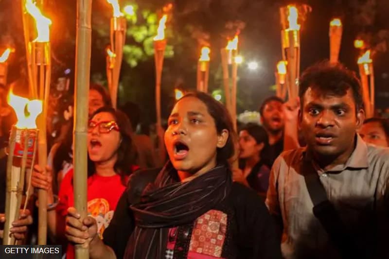 ලිංගික අපරාධයකට ලක්වූ 8 හැවිරිදි දැරියක මියයාමෙන් පසු බංග්ලාදේශයේ දැඩි විරෝධතා