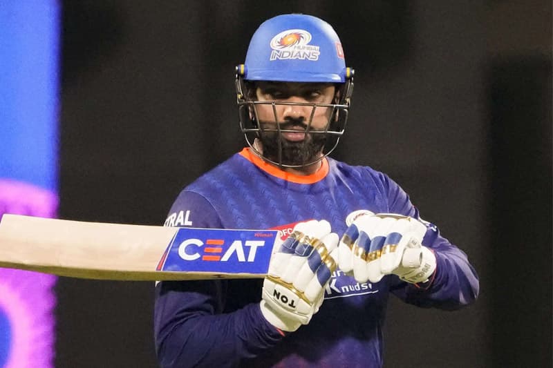 රෝහිත් ෂර්මා වැඩිම IPL බින්දු වාර්තාව සම කරයි