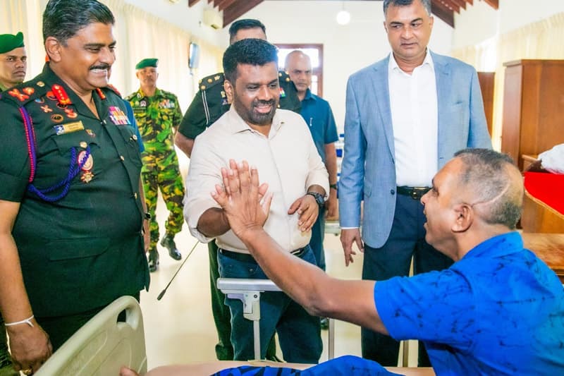 අනුර 'යුද විරුවන්' සැමරීම හරිම තැනින් අල්ලගත්තා | Chinthana Dharmadasa