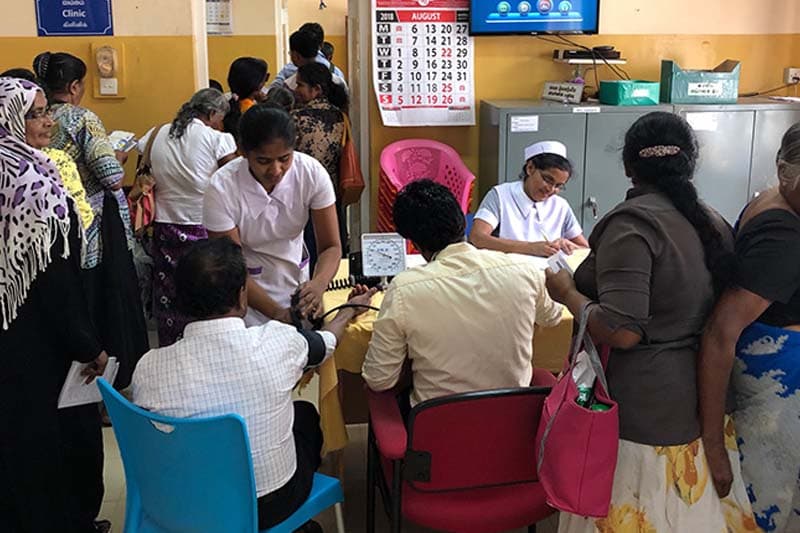 ප්රපාතයකට වැටීමට නියමිත නිදහස් සෞඛ්ය එයින් මුදවා ගැනීමට කළ යුත්තේ කුමක් ද...? – වෛද්ය සංගමයෙන් විශේෂ ප්රකාශයක්