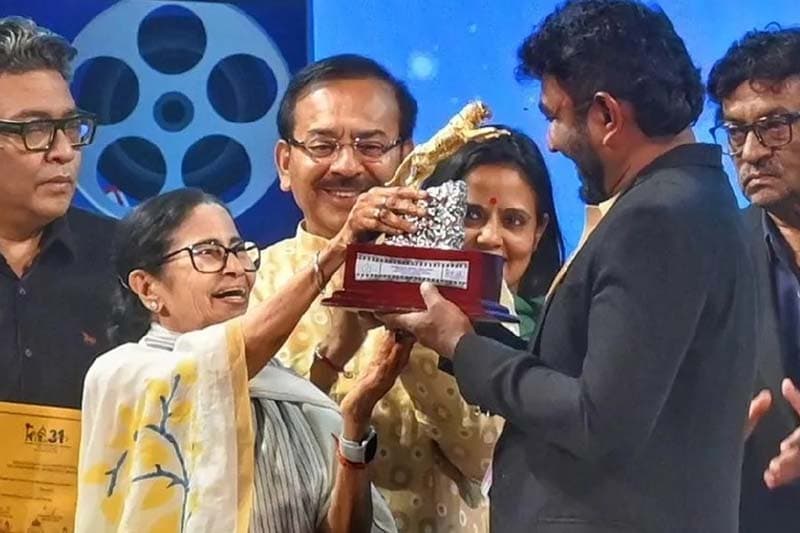 'රිවස්ටන්' චිත්රපටයේ අධ්යක්ෂ ලලිත් රත්නායකට ඉන්දියාවේදී ඉහළම සම්මානයක්