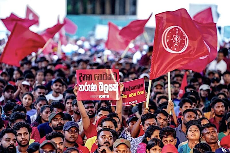 සම්මුති විසම්මුති : ජාජබ- ජවිපෙ පළමු වසර: ආණ්ඩුව, විපක්ෂය සහ තර්ජන... | සුනන්ද දේශප්රිය