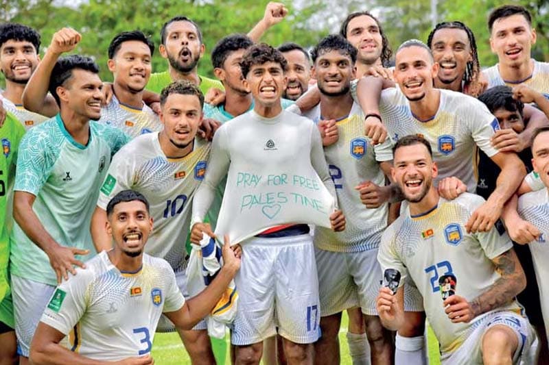 ශ්රී ලංකාවට සුපිරි පාපන්දු ජයක් : ආදවන් රාජමෝහන්, ඩිලොන් ද සිල්වා සහ වසීම් රාසික් ගෝල වාර්තා කරයි