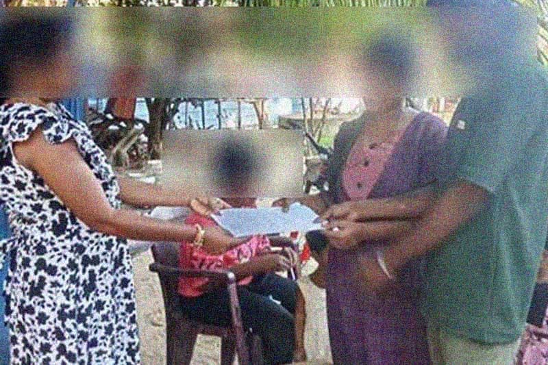 දෙහැවිරිදි දියණිය විකුණා ඡංගම දුරකතනයක් මිලට අරන් !