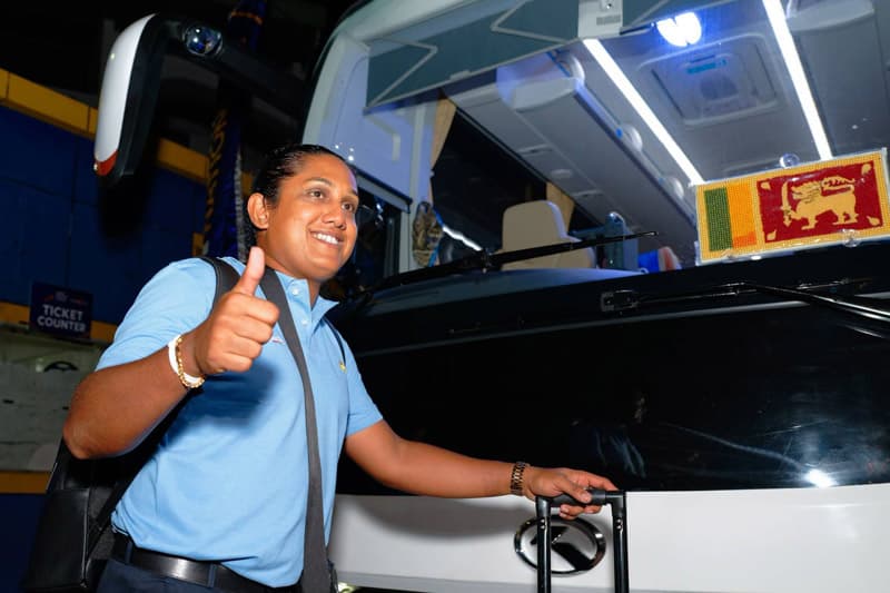 ආසියානු කුසලානය රැකගන්න චමරිගේ නායකත්වයෙන් ශ්රී ලංකා කාන්තා පිල ඩුබායි බලා යයි