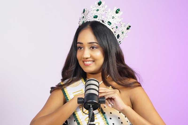 අභියෝග හමුවේ නොසැලී Miss Globe Sri Lanka කිරුළ දිනූ රෙබේකා කොස්තාගේ දිරිය ජීවන පුවත! (වීඩියෝ)