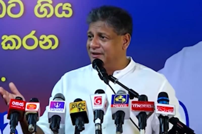 'ඡන්දය දුන් හැමෝම රවටලා!' - ආණ්ඩුවේ ආර්ථික සහ විමර්ශන ප්රතිපත්තිවලට දිලිත් ජයවීරගෙන් දැඩි ප්රහාරයක්
