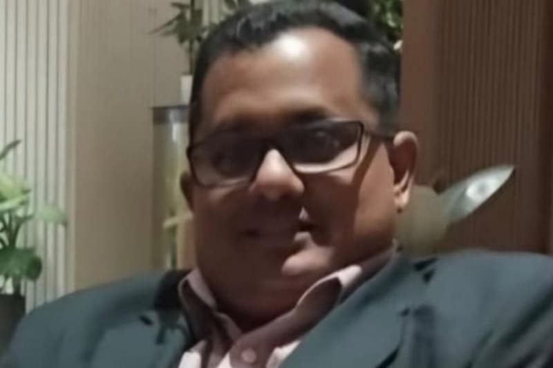 විශේෂ මහා සභා රැස්වීම අද්දර විනිසුරු සංගමයේ සභාපති පසන් අමරසේන සලිත කරවන ලියුමක් ලියා ධුරයෙන් ඉල්ලා අස්වෙයි