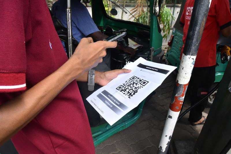 ඩොලර් හිඟය නිසා ‘QR සූත්තරය’ යළිත් තද වෙයි: නීති කඩන ෂෙඩ්වලට රතු එළි; කෝටාව වෙනස් වෙන්නේ නෑ!