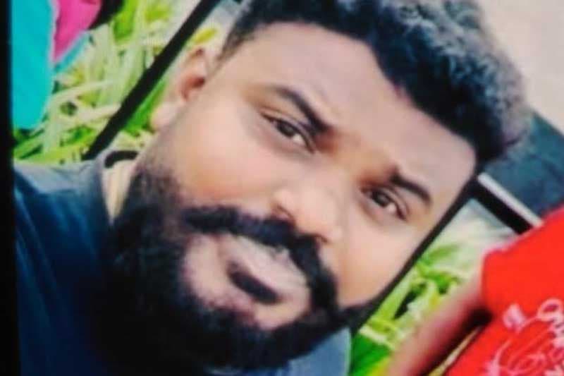 මුලතිව් 'කාන්ඩිබන්' පොලී මුදලාලිට කොටුවූ තරුණ යුවලක් වහ බී රෝහලේ!