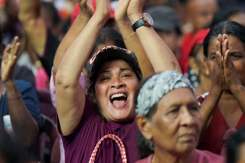 මදැයි නායකයෝ හොයාගෙන මැතිවරණ කෙරුවා | Kusal Perera
